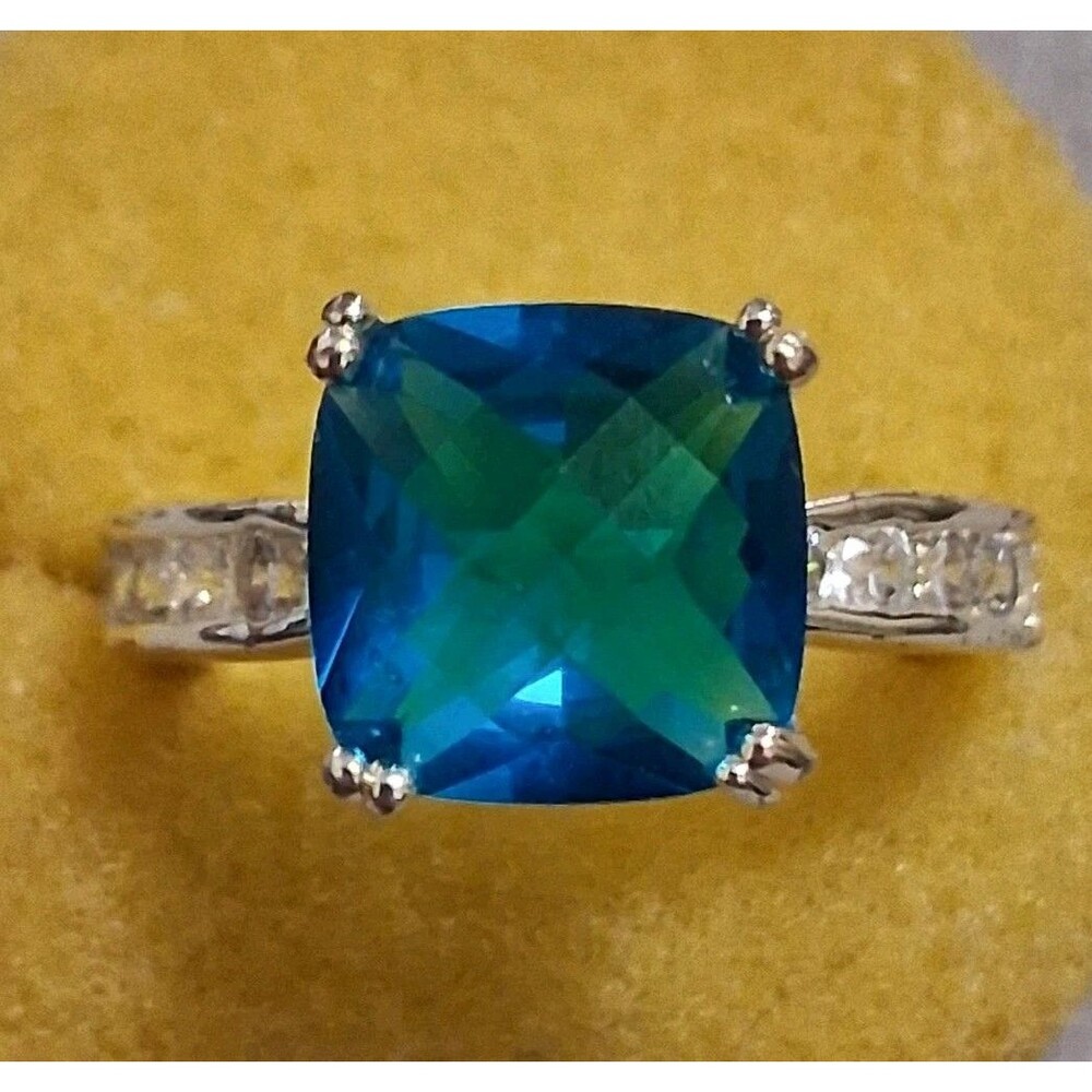 Blue cushion-cut glass stone ring w/clear stone accents, silverplate, SZ_7
